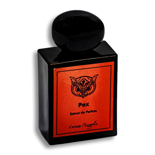 Product shot of Pax by Lorenzo Pazzaglia