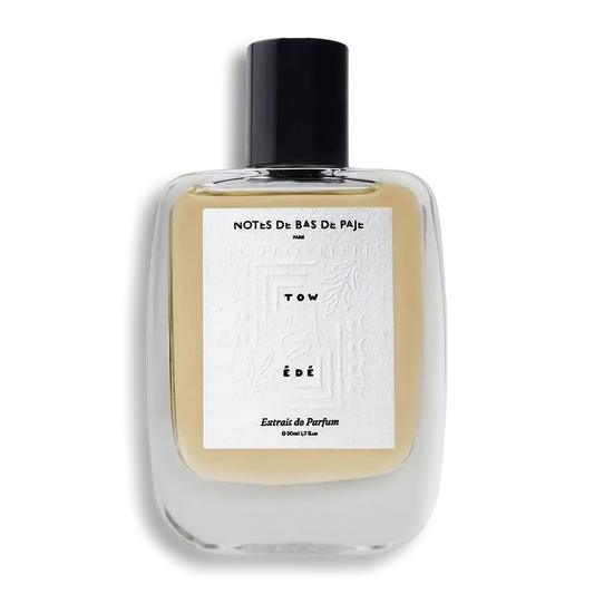 Product shot of Towédé by Notes de Bas de Paje