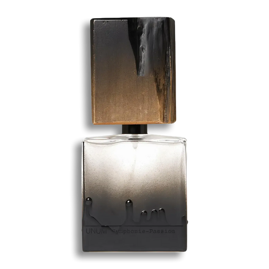 Product shot of Symphonie-Passion by Filippo Sorcinelli