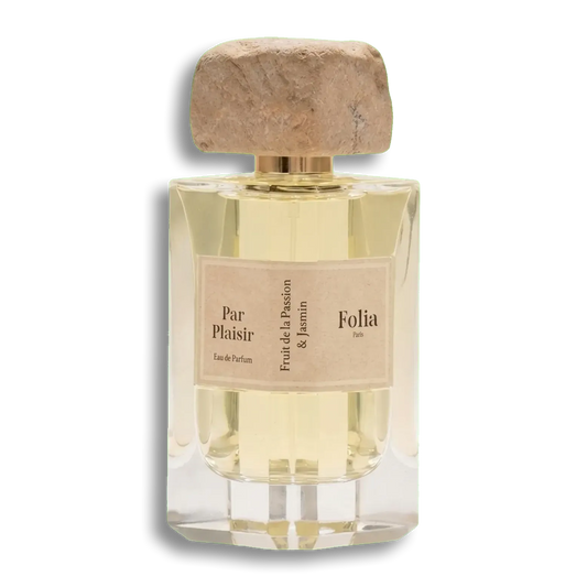 Product shot of Par Plaisir by Folia Paris