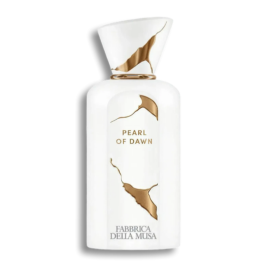 Product shot of Pearl of Dawn by Fabbrica Della Musa