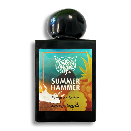 Product shot of Summer Hammer by Lorenzo Pazzaglia